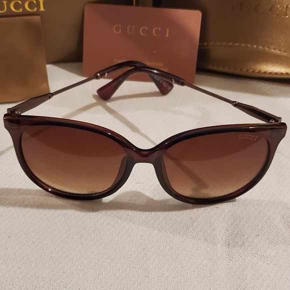 Beautiful Brown Gucci Sunglasses - Picture 3 of 15